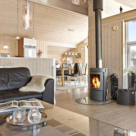 4 Bedroom Awesome In Juelsminde *